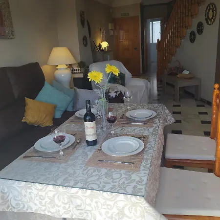 Casa Escarpes De Trejo Holiday home Setenil De Las Bodegas